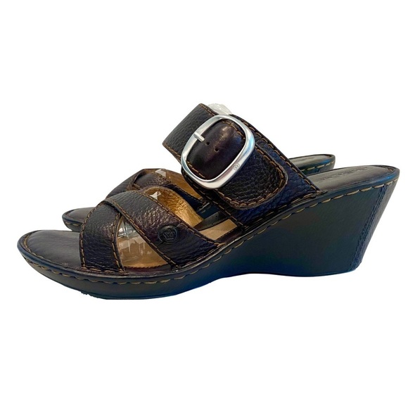 LIKE NEW - BORN Brown Two Strap Leather Wedge Sandals Buckle Detail Size 10 - Picture 3 of 15